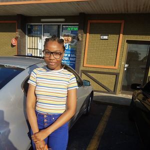 Meet your Posher, Chrystal